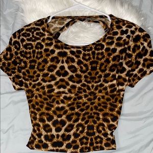 Leopard open back shirt